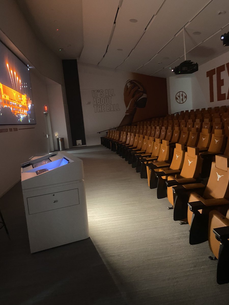 Neiman Page tweet media