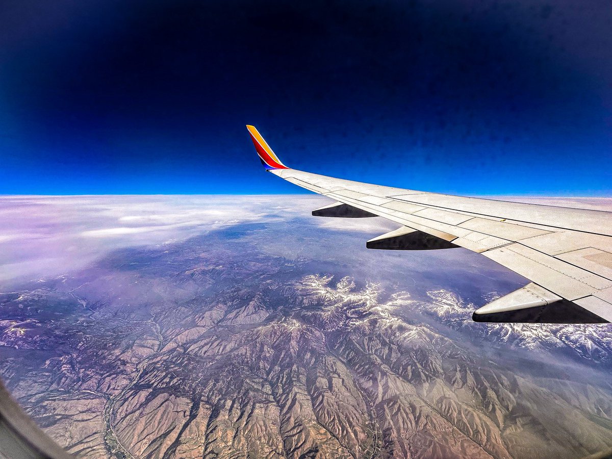 Later #Spokane!  Awesome trip out to <a href="/EBpolicing/">Evidence-Based Policing</a> #asebp2024. Great to catch up with friends and learn!