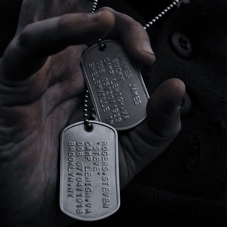 WHITEWOLFSGT's tweet image. ✪ JAMES “BUCKY” BARNES ✪

- 21+ ONLY 
- MV/MS 
- Bisexual 
- Heavy Stucky Preference 
 - Canon/AU Welcomed
 - Switch (sub leaning) 
- DM to plot 

♡ &amp;amp; ↺