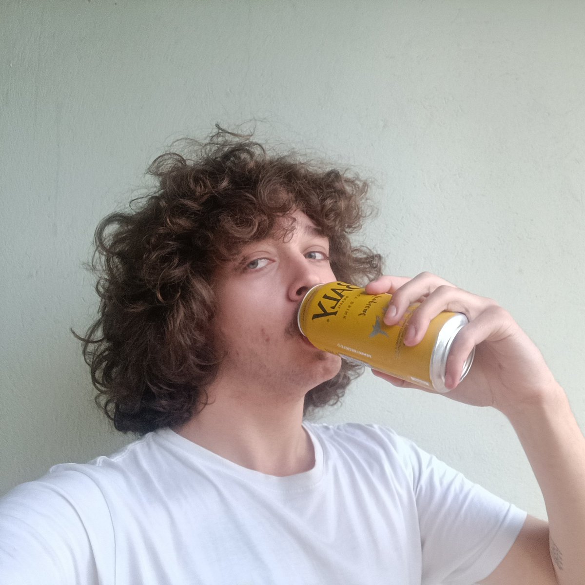 vitorcouto404's tweet photo. Nada melhor que um @balyenergydrink Tropical para esse clima de final 🥰
Obrigado por apoiarem a Cavalaria, e bora cavalgando buscar essa taça! 🏆
#GoCAV 🐎 #EmpoligaVP https://t.co/jyJjHhGPxN