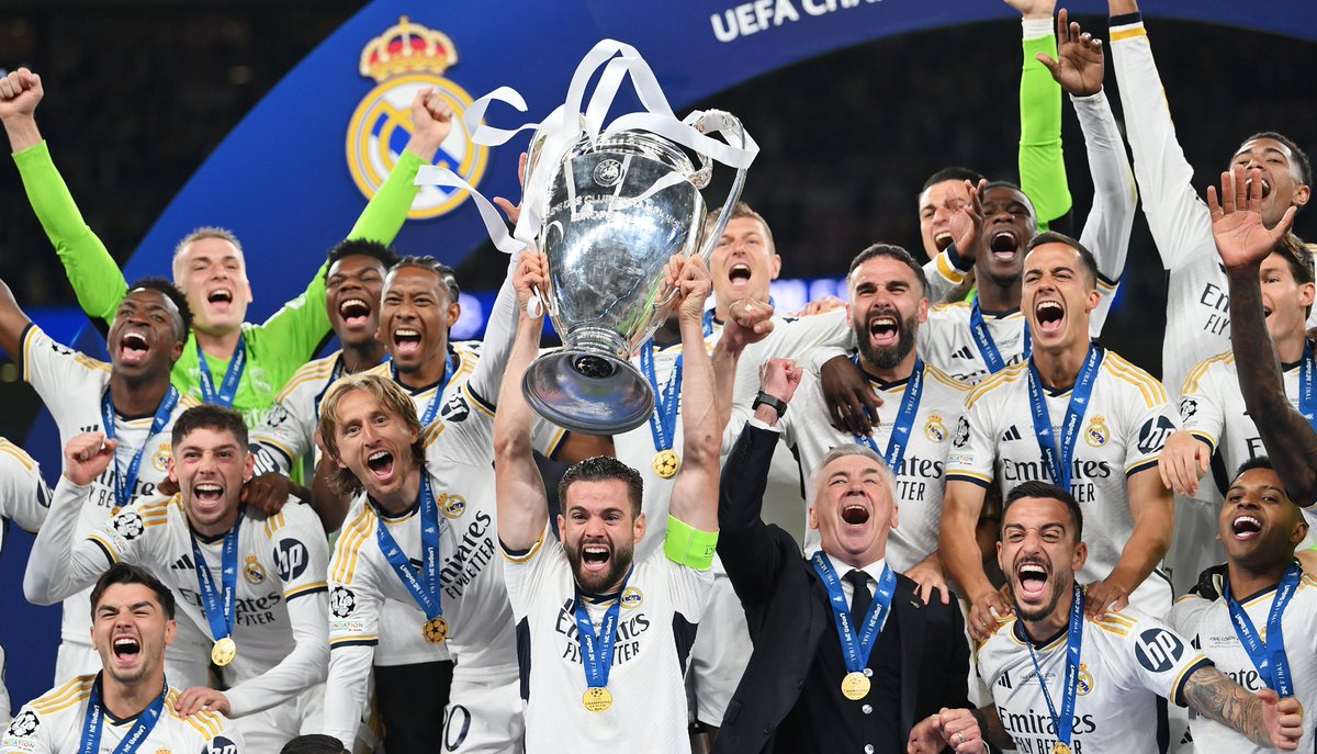 EditionMerengue's tweet image. CHAMPION D’EUROPE 🤍🤍