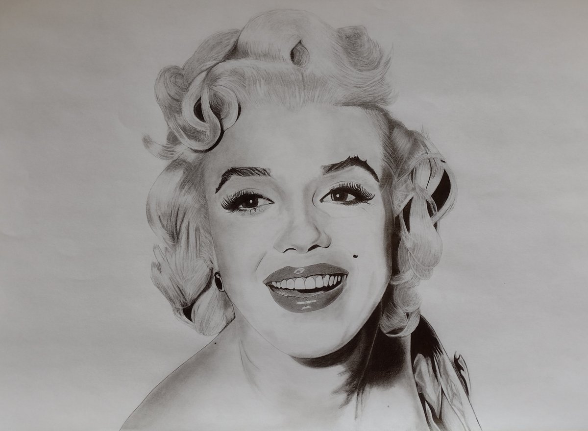 Happy Heavenly birthday to Marilyn Monroe, also known as Norma Jeane!🎂✨ May you Rest in Paradise with Jesus Christ! 🤍 -drawing by me.