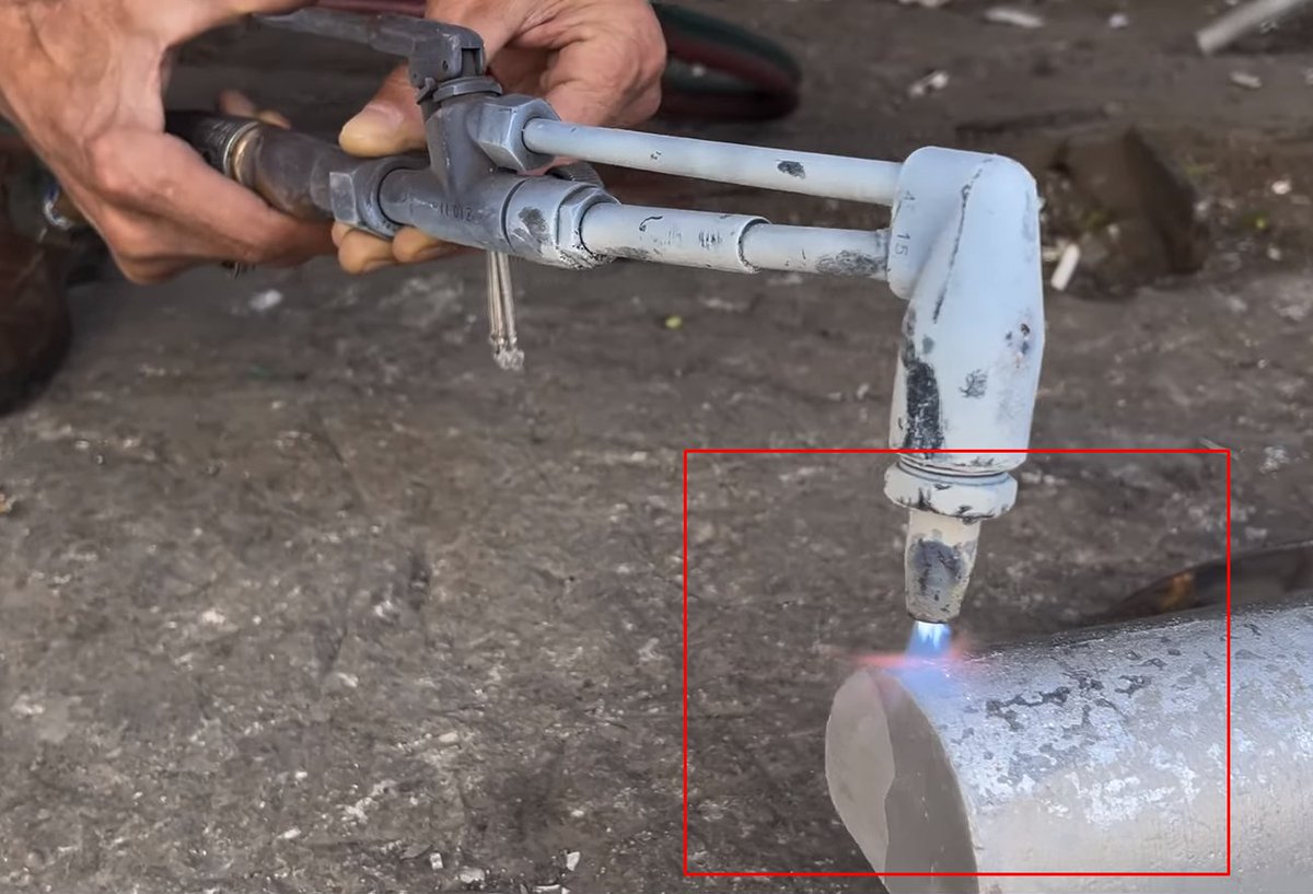 #zehirlimikrofon #afgan #neslihan #a101boykot #arda #güneykore
Uzaylıların bıraktığı malzemeyi bir türlü eritemedik.
Bu malzemenin ne olduğunu bilen var mı?
youtu.be/eF7tFavLxuc?t=…
Amerikalılar bu malzemeyi istiyor....
Lütfen herkesle bu videoyu paylaşın