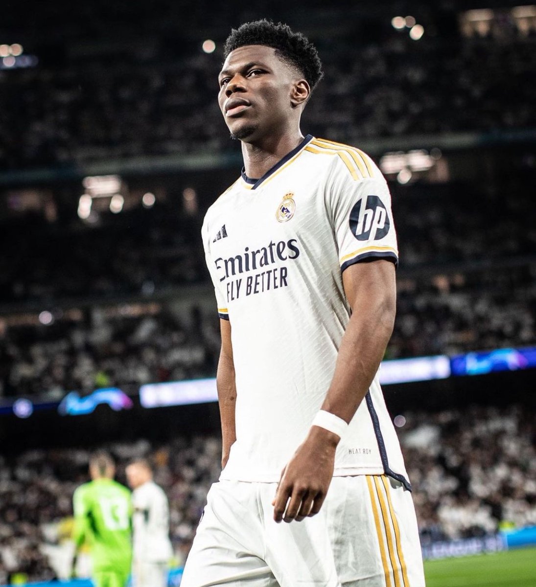 MadridXtra's tweet photo. 🗣️ Tchouaméni: “Some have 6 UCL’s, so we still have some work to do.” 😂 https://t.co/6N20XDng10