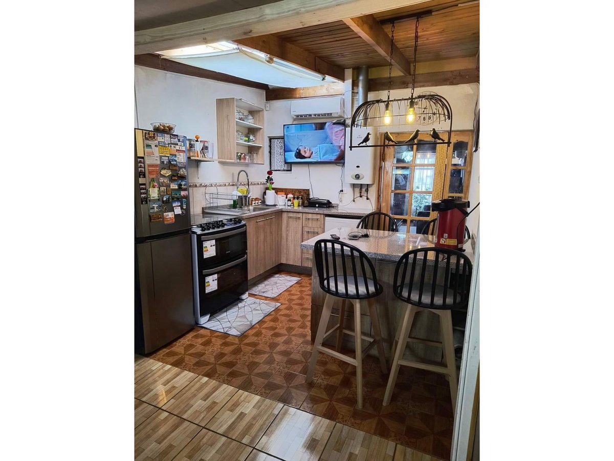 Urbalia's tweet photo. $45.000.000 - LINDA CASA EN VILLA PADRE HURTADO, CHILLÁN VIEJO.

Agente.
VERONICA PEREZ .
+56 9 9131 9974

https://t.co/RAUfiOP40D

#chillan #chillanviejo #ChillanOnLine #chillanchile #urbalia #villapadrehurtado https://t.co/QWMTByTJOh