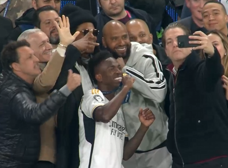 selfie with the newyork kingpin after winning a champions league is levels from vinicius ngl