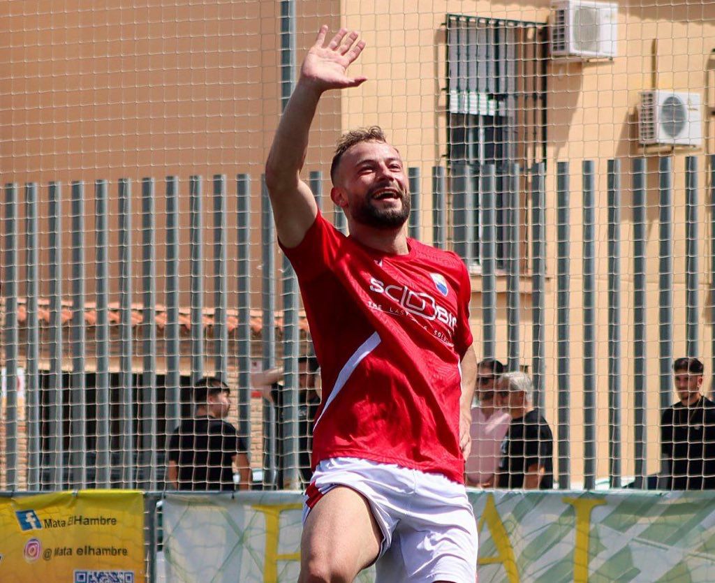 Contry1234's tweet image. Oye, sabéis quién está en la final?