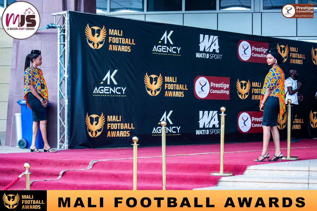 lamaisonjs's tweet photo. La team était présente au Mali football Awards🖤
Félicitations à Ali Kaba Sacko pour cette belle initiative 👏🏽
Vivement la Prochaine édition 🤲🏽
#events #hotessedaccueil #maisonjs https://t.co/RV0p4uKa6e