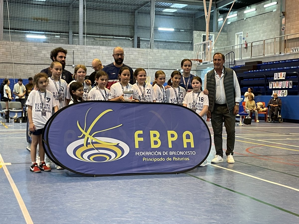 CBNavia's tweet photo. Nuestro #BenjaminFem ha obtenido el SubCampeonato de #CopaAsturias
Enhorabuena por la temporada y por la mejora, por su compromiso y desear que sigan creciendo y aprendiendo así y que eso les permita seguir dándonos alegrías.
#OrgullodeCantera https://t.co/OLeMixKUpZ