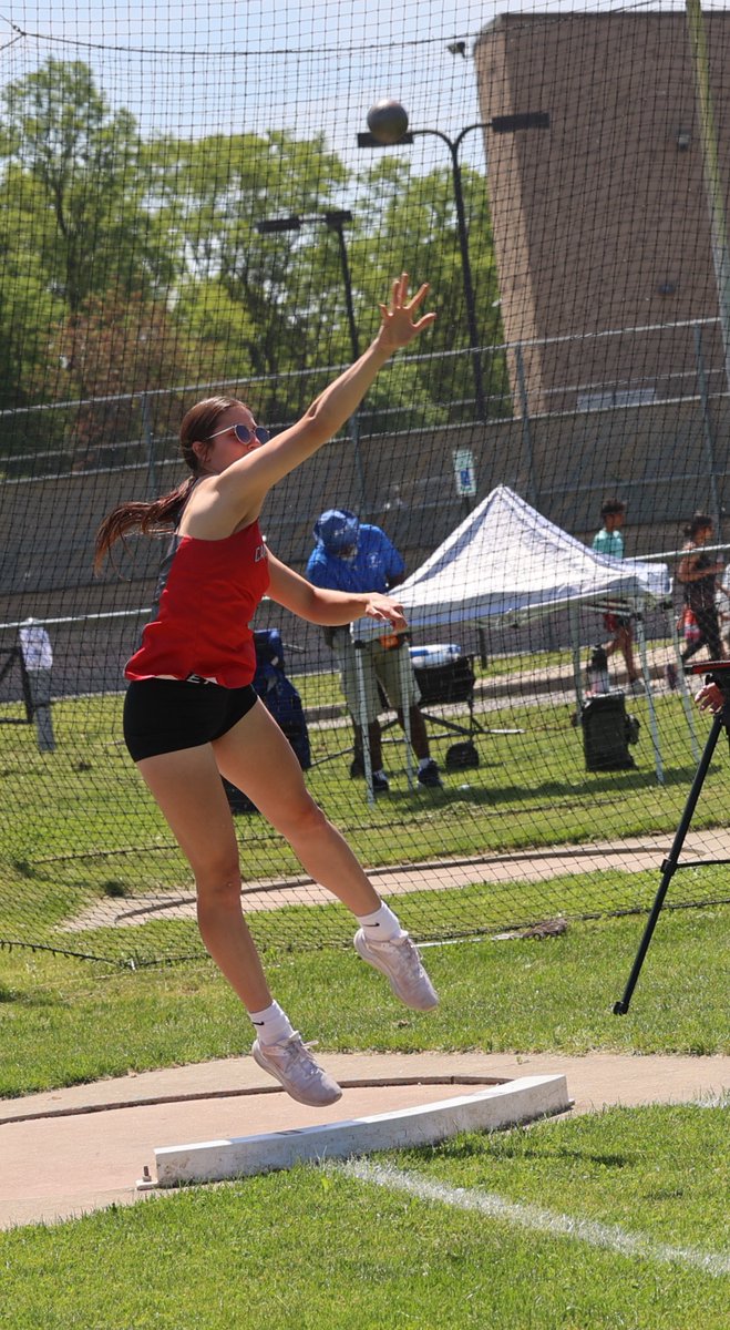 CdgaThrows's tweet photo. With a massive 34' effort in the shot today, Julia is headed to States for the pentathlon!  What an amazing throw to keep your momentum going!  It also puts her at #4 on the Top 10 list!  Great job! #CATrack #CanandaiguaProud https://t.co/sl2a3I2gCu