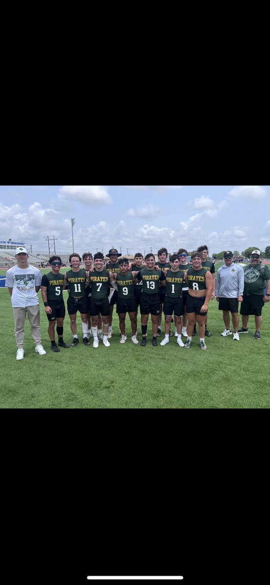 utsa_mattcasas's tweet photo. Thank you @EricSoza8 @R_FISD  ! Beyond blessed to coach these student athletes! Went 2-1 today! These young men are resilient and coachable! Gonna be a team to do something great this year! Thanks for helping me get my coaching feet wet! Go do great things! Go Pirates!!! https://t.co/I9OSSJzlAL