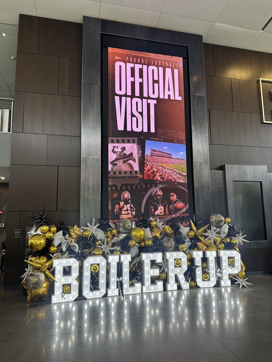Thank you <a href="/BoilerFootball/">Purdue Football</a> and <a href="/CoachPetrilli/">Coach Chris Petrilli</a> for the great hospitality and opportunity to come up to campus. Great performance finishing 9/10 on Fg charting. Boiler Up! 🚂