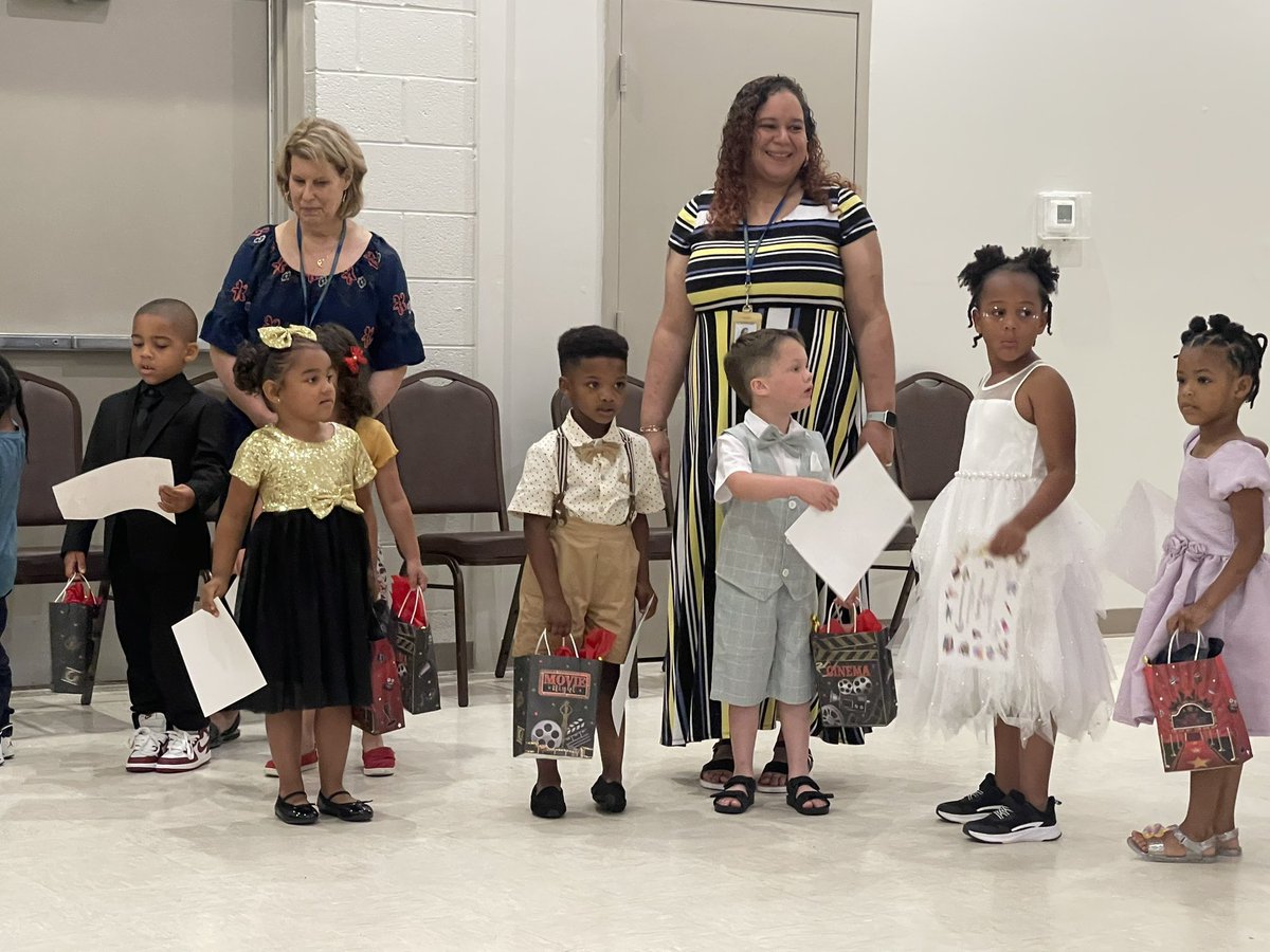 TigersCCES's tweet photo. PreK Moving Up Ceremony! https://t.co/AeOQogchHM