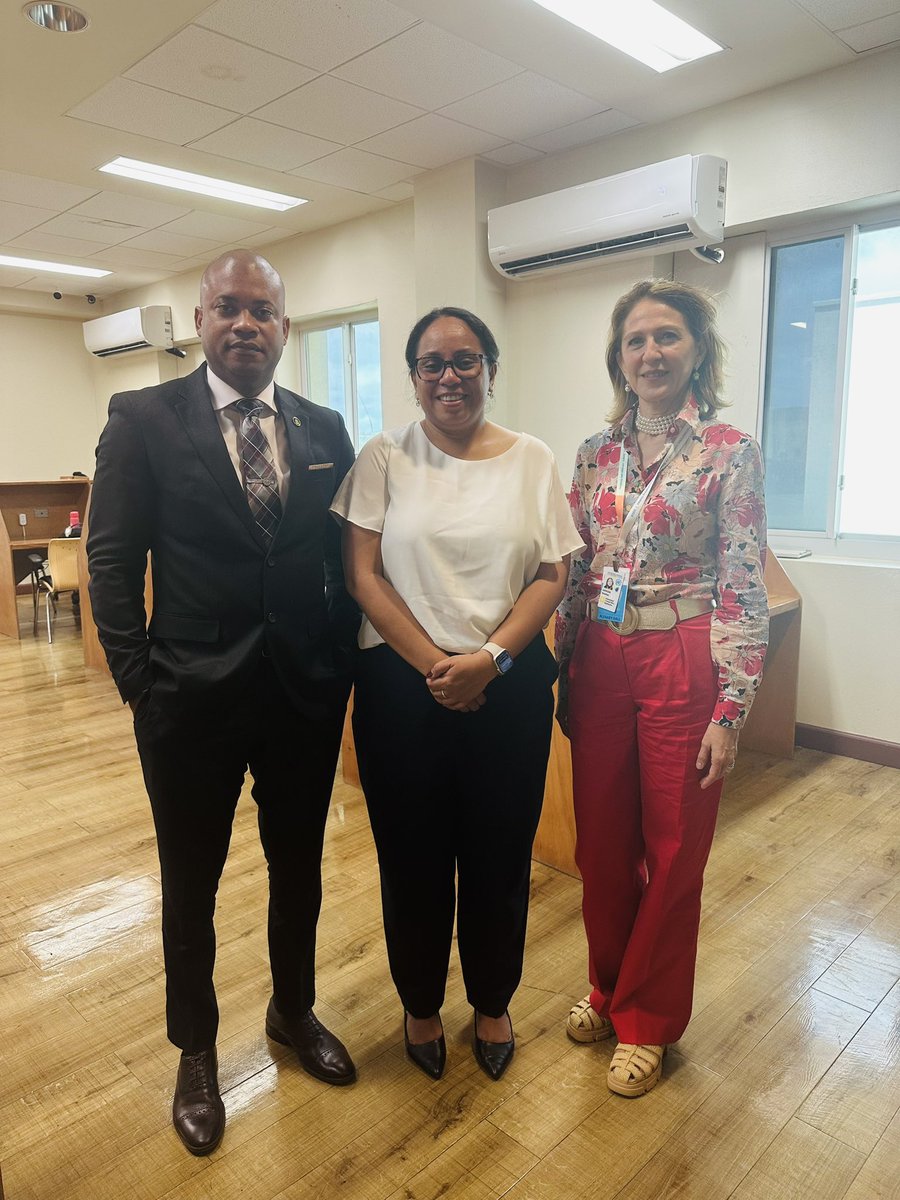 Acting Secretary of Foreign Affairs and Trade Ms Christiana Detenamo had the opportunity to meet with officials of the INTERPOL at the margins of the SIDS4 Conference in Antigua and Barbuda to discuss potential engagements between Nauru and INTERPOL.