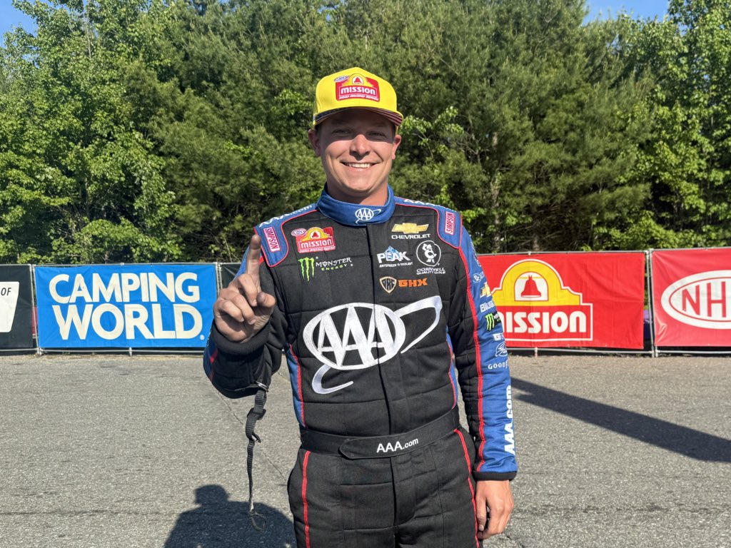 NHRA's tweet photo. FIFTH No. 1 qualifier of the season for @ProckRocket_TF! 

#NewEnglandNats https://t.co/kp0ybX5GwT