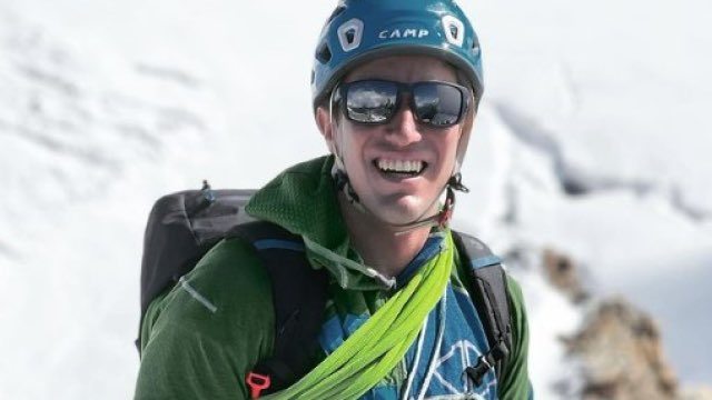 RaiSport's tweet photo. Tragedia in montagna: muoiono Jean #Pession, azzurro dello sci, e la fidanzata Elisa

Pession, 15º nella Coppa del Mondo di sci di velocità e la compagna sono stati trovati dalle squadre di ricerca sulla parete nord dello #Zerbion https://t.co/jHCo9RbMX2