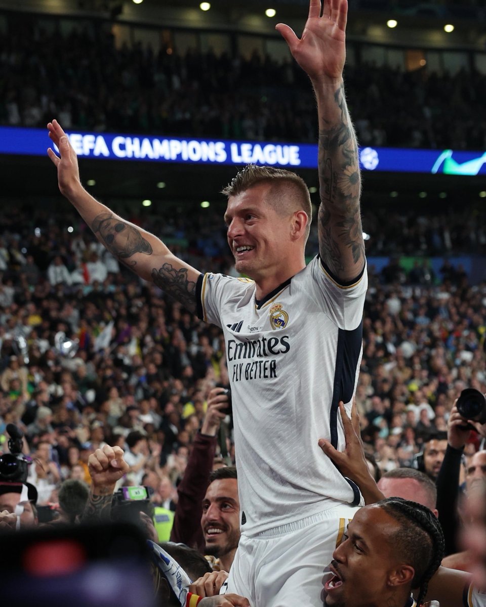 LaLiga's tweet photo. Qué último baile, @ToniKroos. 🔝🏆🥹

#LALIGAEASPORTS | @realmadrid https://t.co/47U1nf9ytG