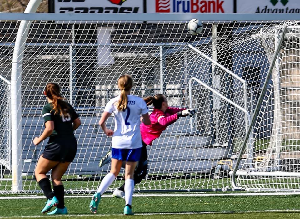 PocketAD_'s tweet image. So proud of my daughter A. Garvis for making the Little Hawkeye All-Conference Girls Soccer ⚽️ team as a standout defender! Your hard work &amp;amp; dedication have paid off. Keep shining, Alex! Love ❤️Dad #ProudDAD #SoccerStar #LittleHawkeye #GirlsSoccer