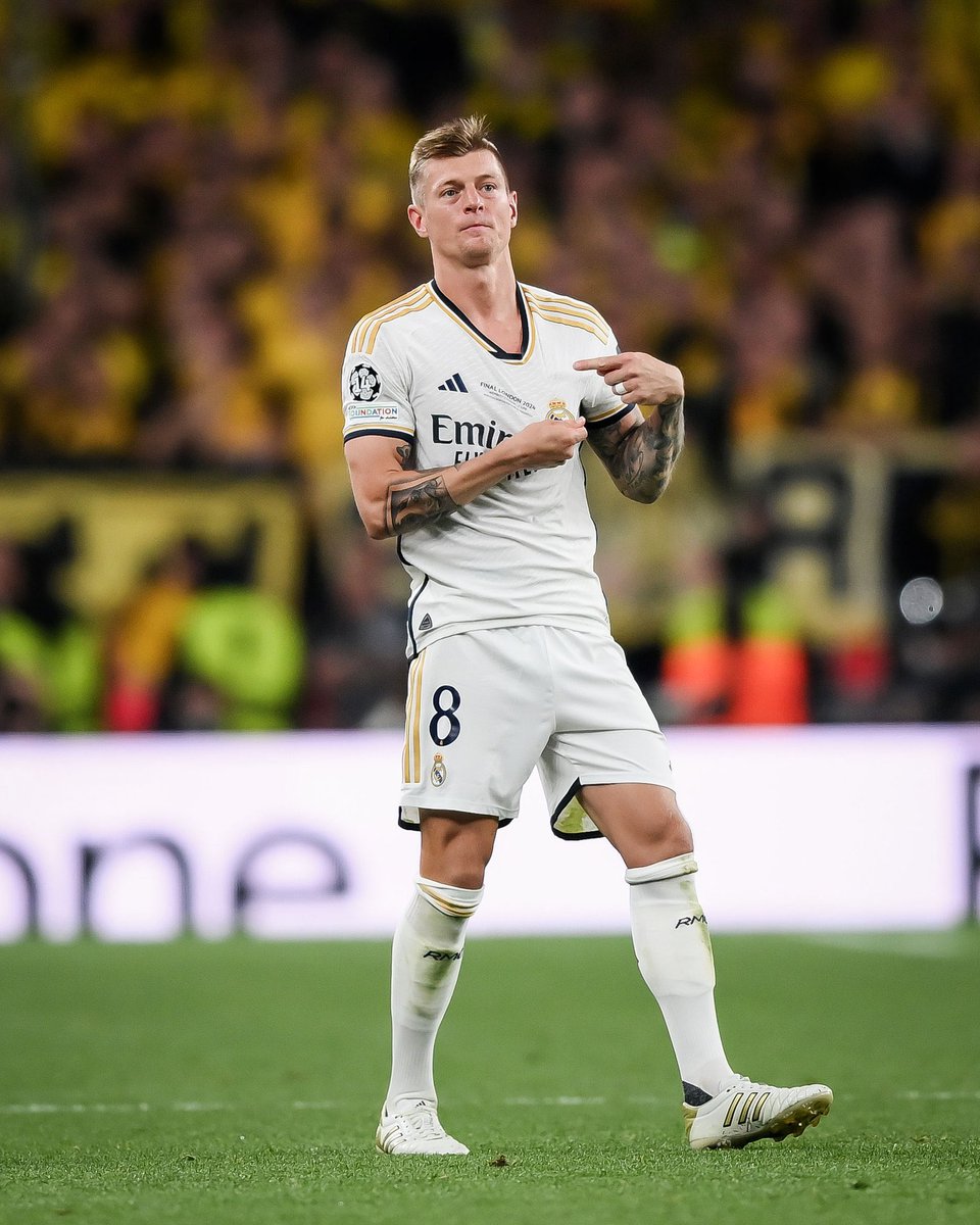 tiima_ka's tweet photo. Le meilleur de l’histoire. Gracias por tanto,Toni Kroos.🤍 https://t.co/Aiy4UVuz1D
