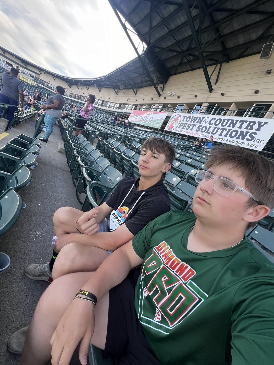 Gehrig Locker tweet media