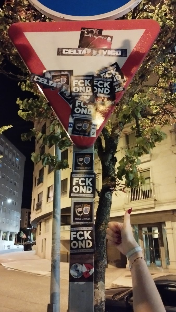 sergiorccv_'s tweet photo. A tomar polo cu, n4zis fóra da Galiza https://t.co/1mycDhr5Ki