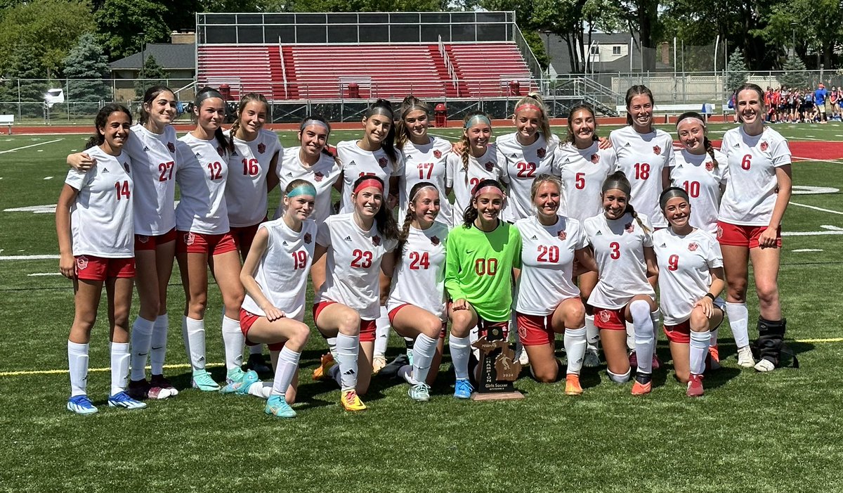 DCHS Athletics tweet media