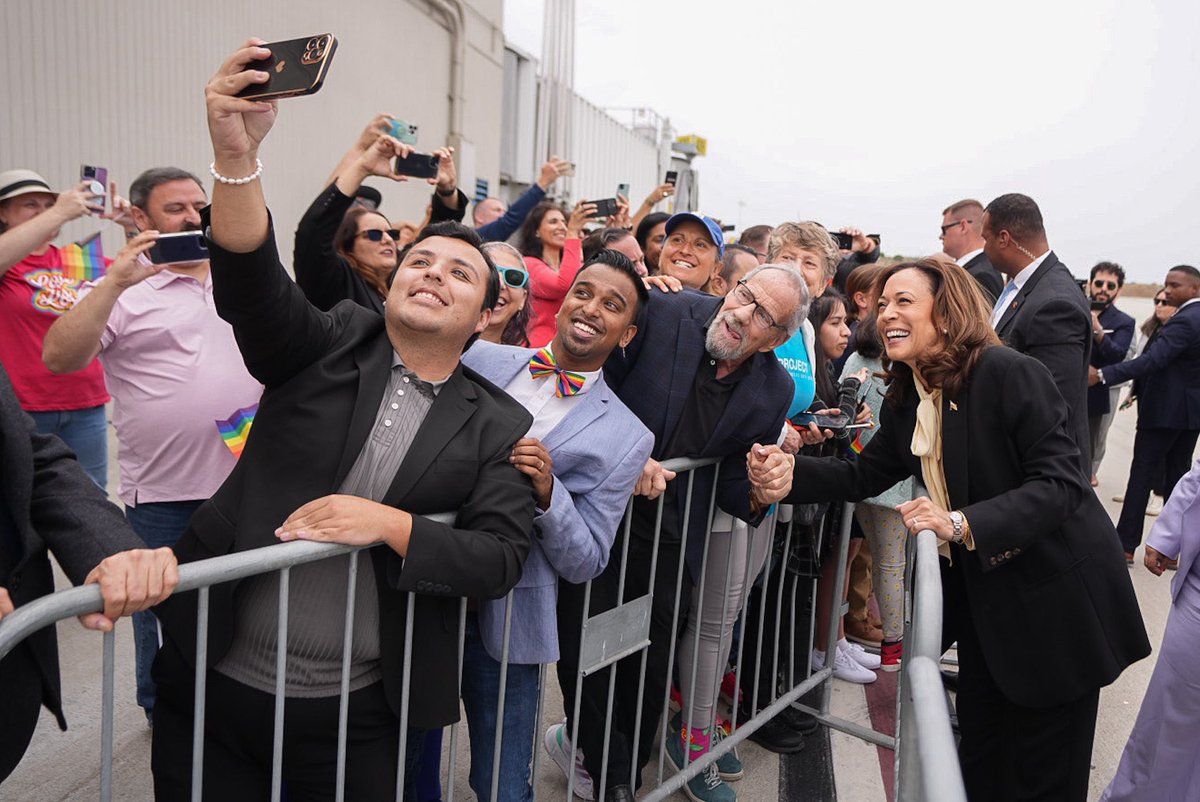 VP46Archive's tweet photo. I joined members of the LGBTQI+ community, advocates, and allies in Los Angeles to kick off Pride Month.

Together, we are fighting for the freedom to be who you are and love who you love, openly and with pride. https://t.co/s8n3YhxZF0