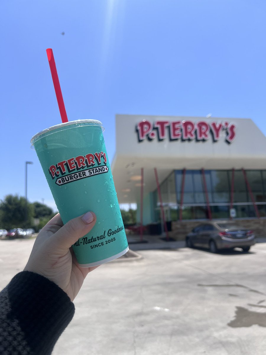 pterrys's tweet photo. Dinner time is approaching! You still have time to support Candlelight Ranch and @PathwaysYFS! #GivingBackDay 🍔❤️ https://t.co/au4jHpjFub