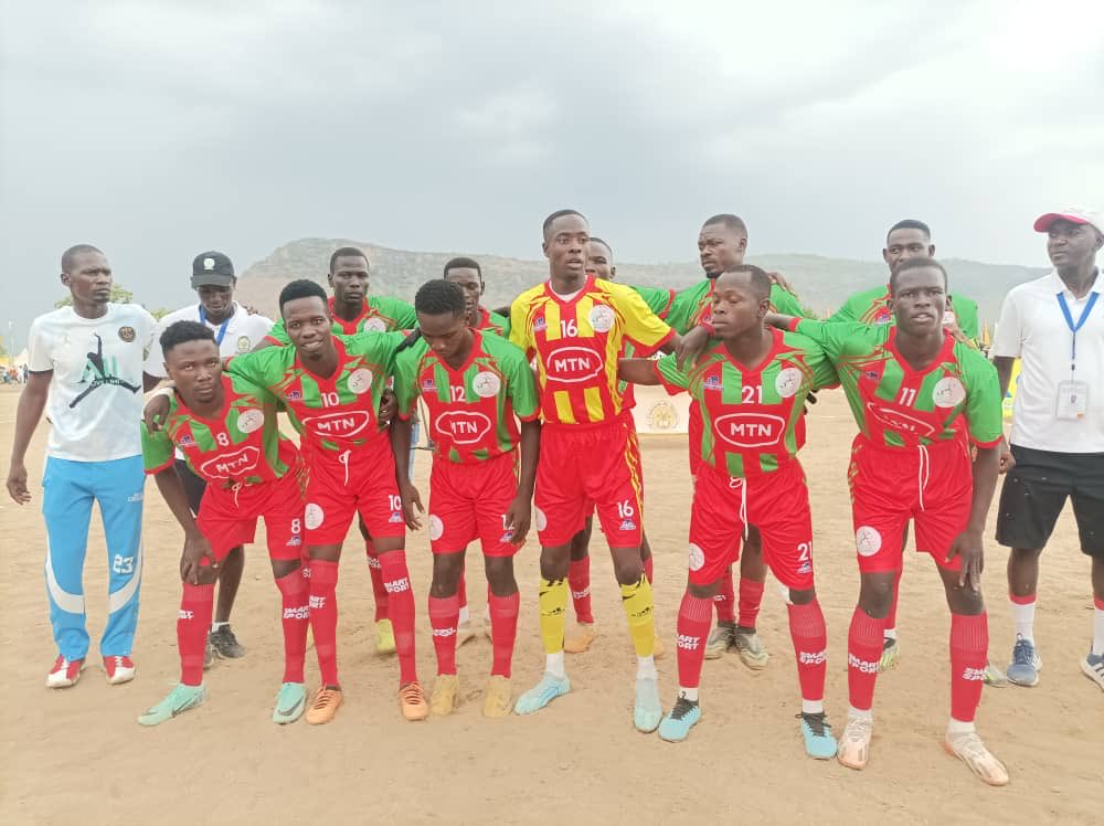 Pr Idrissou Alioum tweet media