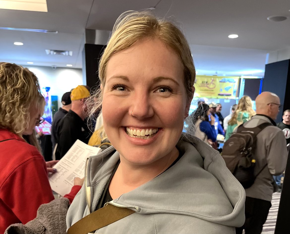 St. Anthony Village CC/T&F (@stanthonycc) on Twitter photo Congrats to <a href="/eraerica/">Erica Sonnenberg</a> on winning the section 4AA Coach of the Year award!!! πππ―π―πππ₯³ Congrats to <a href="/eraerica/">Erica Sonnenberg</a> on winning the section 4AA Coach of the Year award!!! πππ―π―πππ₯³