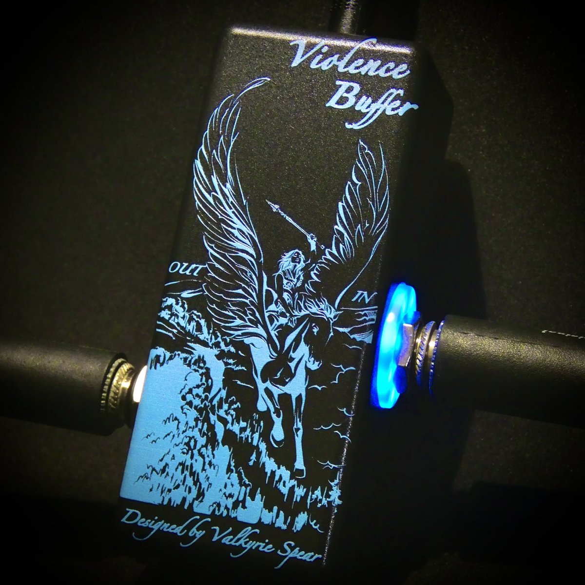 KENZO@VALKYRIE SPEAR (ヴァルキリースピアー) (@valkyrie_spear) on Twitter photo フォロワー5000名様突破!日頃からの感謝を込めてValkyrie Spearが誇るフラッグシップのバッファー Violence Buffer Exを抽選で1名様にプレゼントさせて頂きます。
【応募方法】
①<a href="/VALKYRIE_SPEAR/">KENZO@VALKYRIE SPEAR (ヴァルキリースピアー)</a> をフォロー
②当投稿をイイネ&リポスト
応募期間 : 〜6/8
当選者のみDMします。
#エフェクター フォロワー5000名様突破!日頃からの感謝を込めてValkyrie Spearが誇るフラッグシップのバッファー Violence Buffer Exを抽選で1名様にプレゼントさせて頂きます。
【応募方法】
①<a href="/VALKYRIE_SPEAR/">KENZO@VALKYRIE SPEAR (ヴァルキリースピアー)</a> をフォロー
②当投稿をイイネ&リポスト
応募期間 : 〜6/8
当選者のみDMします。
#エフェクター
