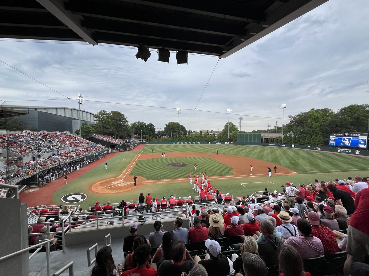 Nothing like June baseball at Foley #GoDawgs
