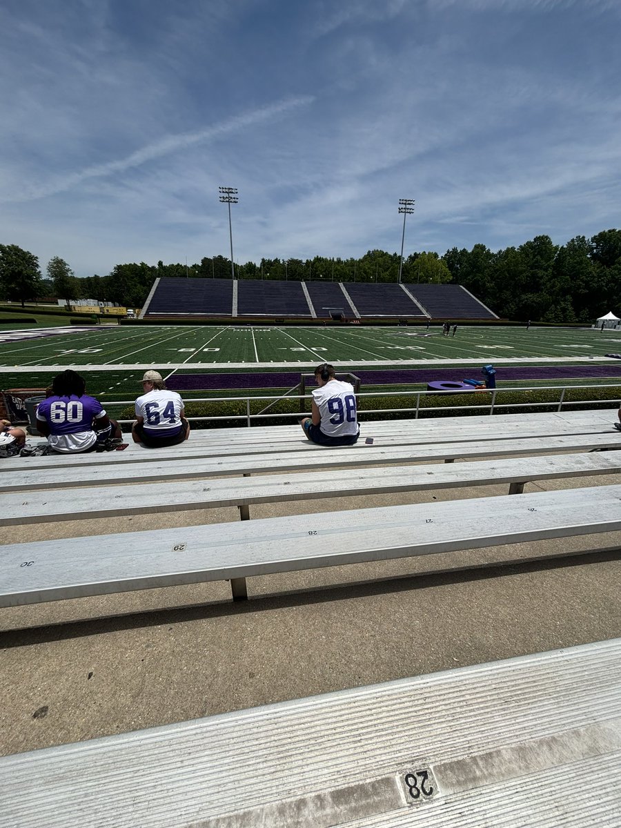 Great day of work today at the Furman Elite Camp. Thanks for having me <a href="/PaladinFootball/">Furman Football</a>!!! <a href="/coachHollway/">Rob Hollway</a> <a href="/thecoachgrim/">CoachG</a>  <a href="/ODAfootball/">Out-of-Door Football</a>