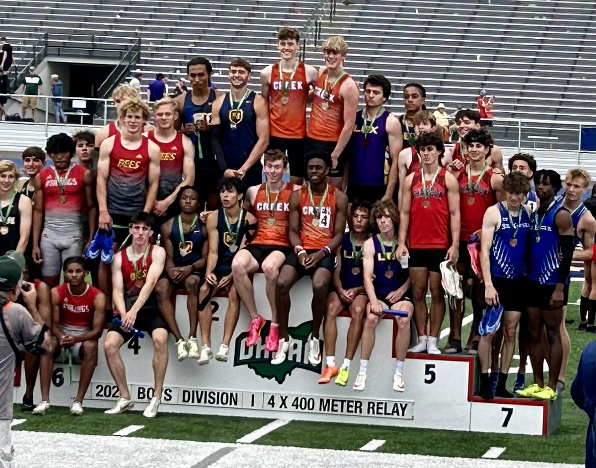 creekxc's tweet photo. 🚨State Champions🚨 4x400 team @LCaswell24 @gluck_liam Aaden H @KadenEllerbe  take 🥇 🥇🥇🥇@OHSAASports State Championship! @bcreekathletics https://t.co/Cn6dZy2zI2