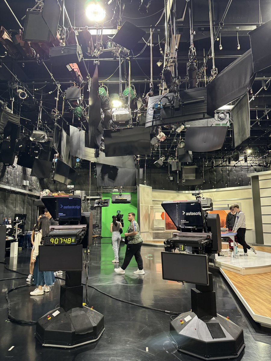 Our first day in Los Angeles is off to a roaring start. We have visited CBS television city - we watched the show as it broadcasted live and took a look at all the behind the scenes action. Fantastic tour.

<a href="/coleggwent/">Coleg Gwent</a> <a href="/JoelMorgan81/">Joel Morgan</a> <a href="/ChallengeAbroad/">Challenges Abroad</a> <a href="/TuringScheme_UK/">Turing Scheme UK</a>