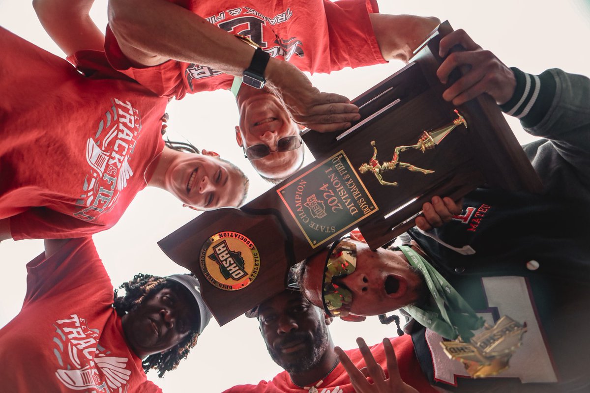 Incredibly, due to wins in the 100, 200 &amp; 400, Elyria, through a remarkable meet by senior Mateo Medina, take the Division I team title with 30 points.