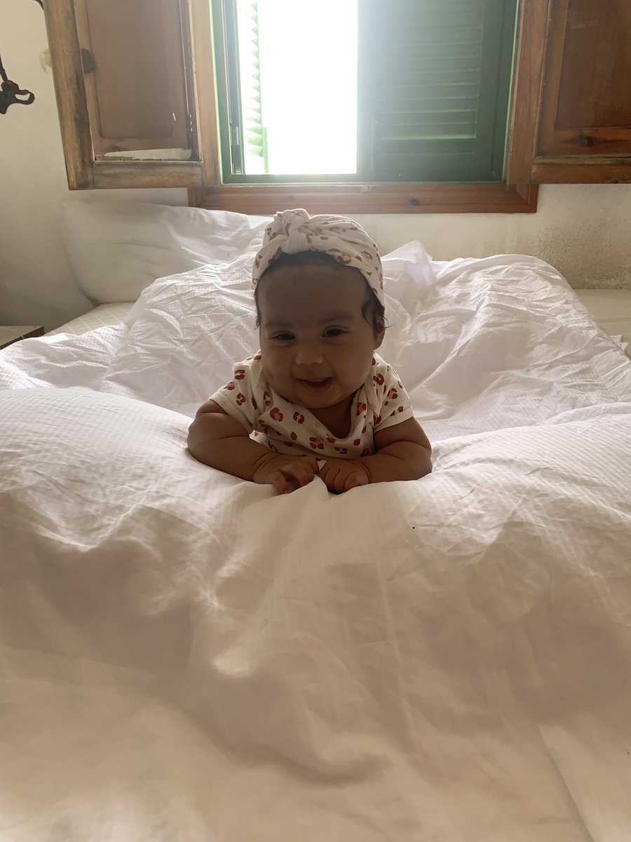 bleugaabs's tweet photo. Cada día más enamorada de mi pequeña Gia 🩷🎀 
Ella es la felicidad en mi vida✨ https://t.co/BPwcqJQnq3