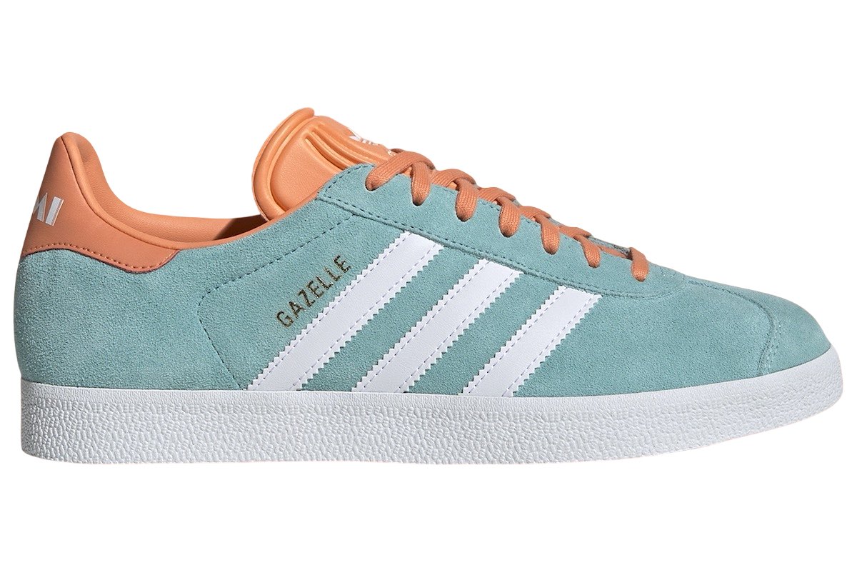 Get this Inter Miami X Adidas Gazelle Blue Pink from kicksonfire today!!!! The adidas Gazelle shoes offer a timeless combination of street-smart style and enduring comfort. Click the link below to Order!!! #sneaker #shoe #sneakers #adidas 
@kicksonfire : kicksonfire.sjv.io/B072nW