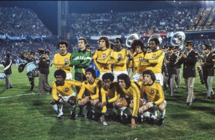 futebol__brazil's tweet photo. #Seleção #Brasileira Na Copa do Mundo da #Argentina Em 1978.
#Gil,#Leão,#Oscar,#Amaral #Batista #RodriguesNeto.
#Toninho,#Chicão
#JorgeMendonça #Roberto #Dirceu. https://t.co/TTgdunU5lN