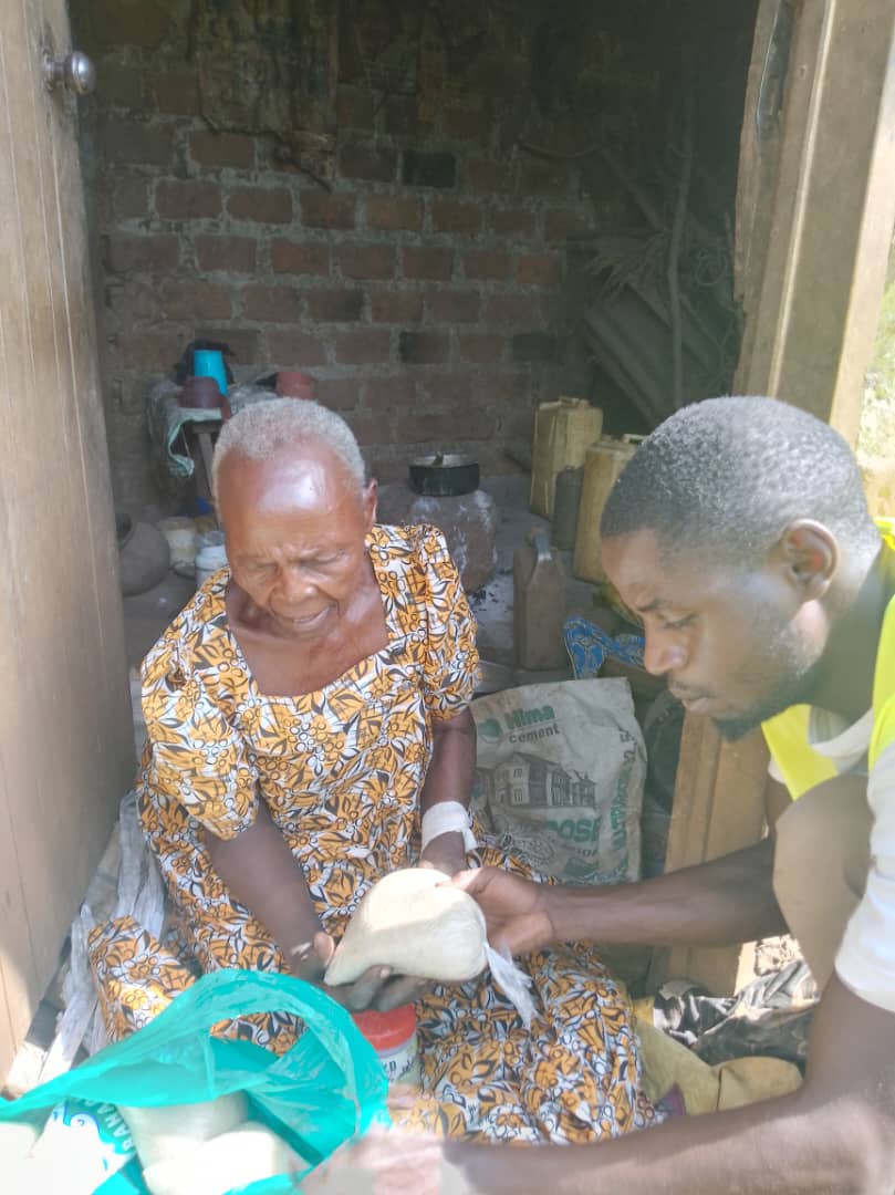 Spreading Hope and Making a Difference: The Power of Giving

Yesterday, our team had the privilege of serving the community in Mityana through our monthly outreach program. We are thrilled to share that it was a huge success, thanks to your support!

Grateful for Your Support