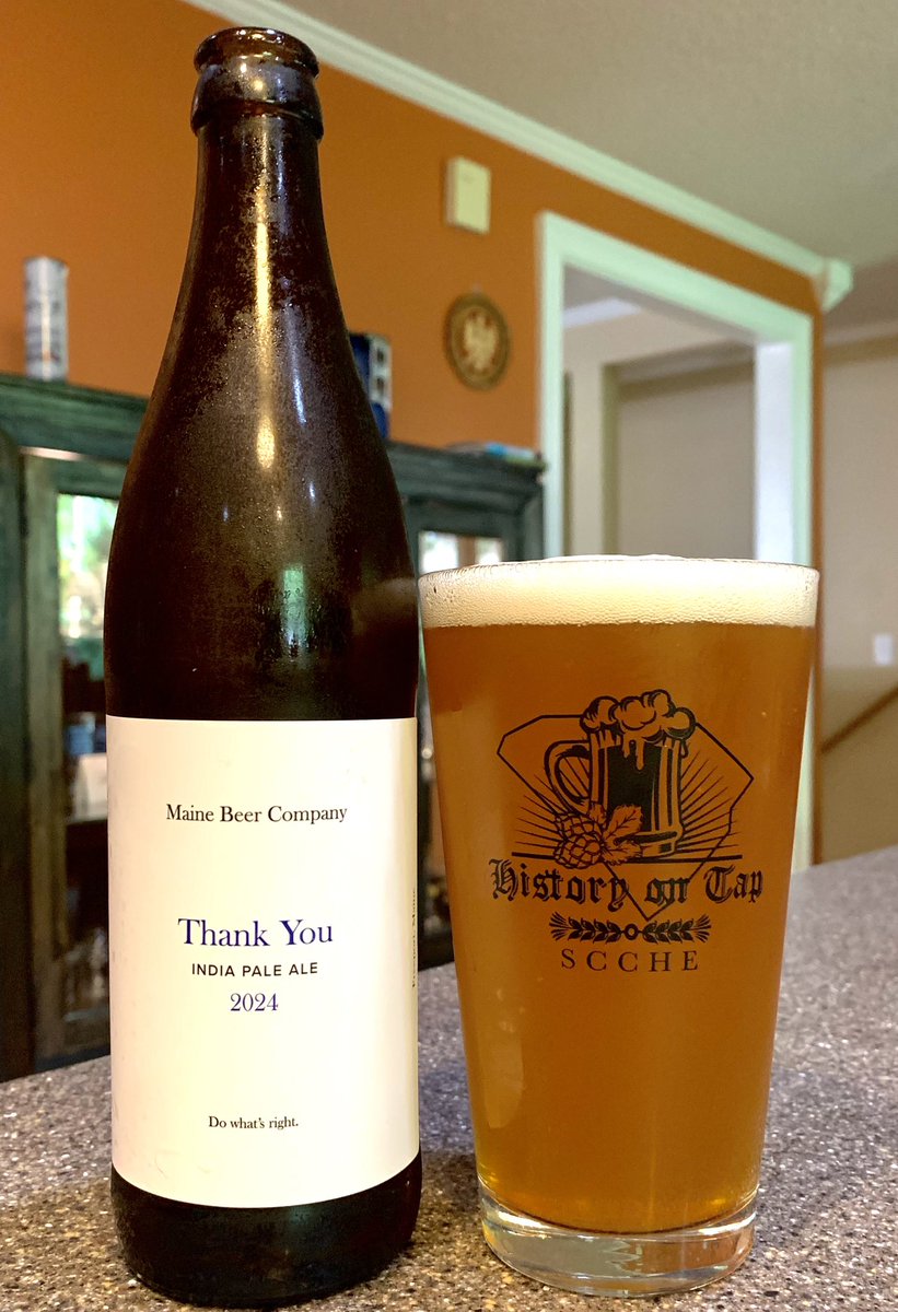 SCBeerExplorer's tweet photo. Thank You (2024) by @mainebeerco.
Malt and pine aroma. Copper pour. Loads of pine. Some malt. A little bit of bread. Clean. Straightforward.
#MEBeer #BeerReview #CraftBeer #BeerGeek https://t.co/fZZphAM9Tf