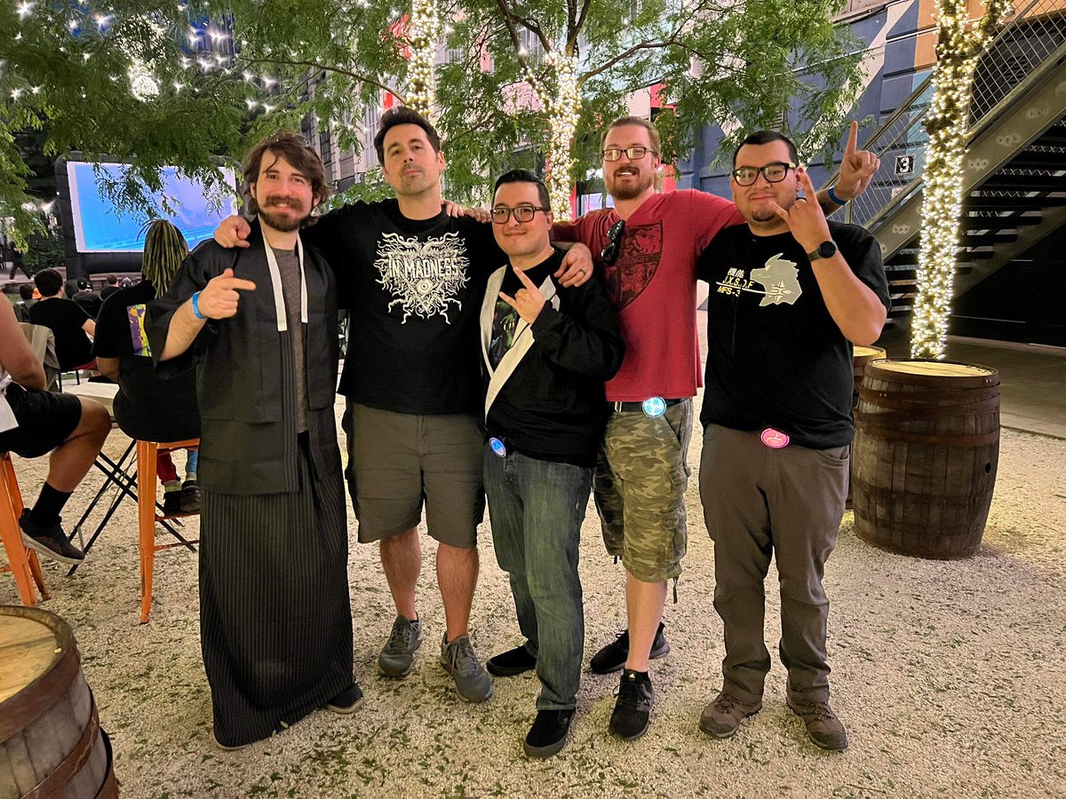 PW_DracoAzul's tweet photo. Thank you everyone for making @KaijuBK such an awesome experience!
#kaijubrooklyn #kaiju #mecha #convention #dracoazul #primalwarriordracoazul https://t.co/Zut4doYL2s