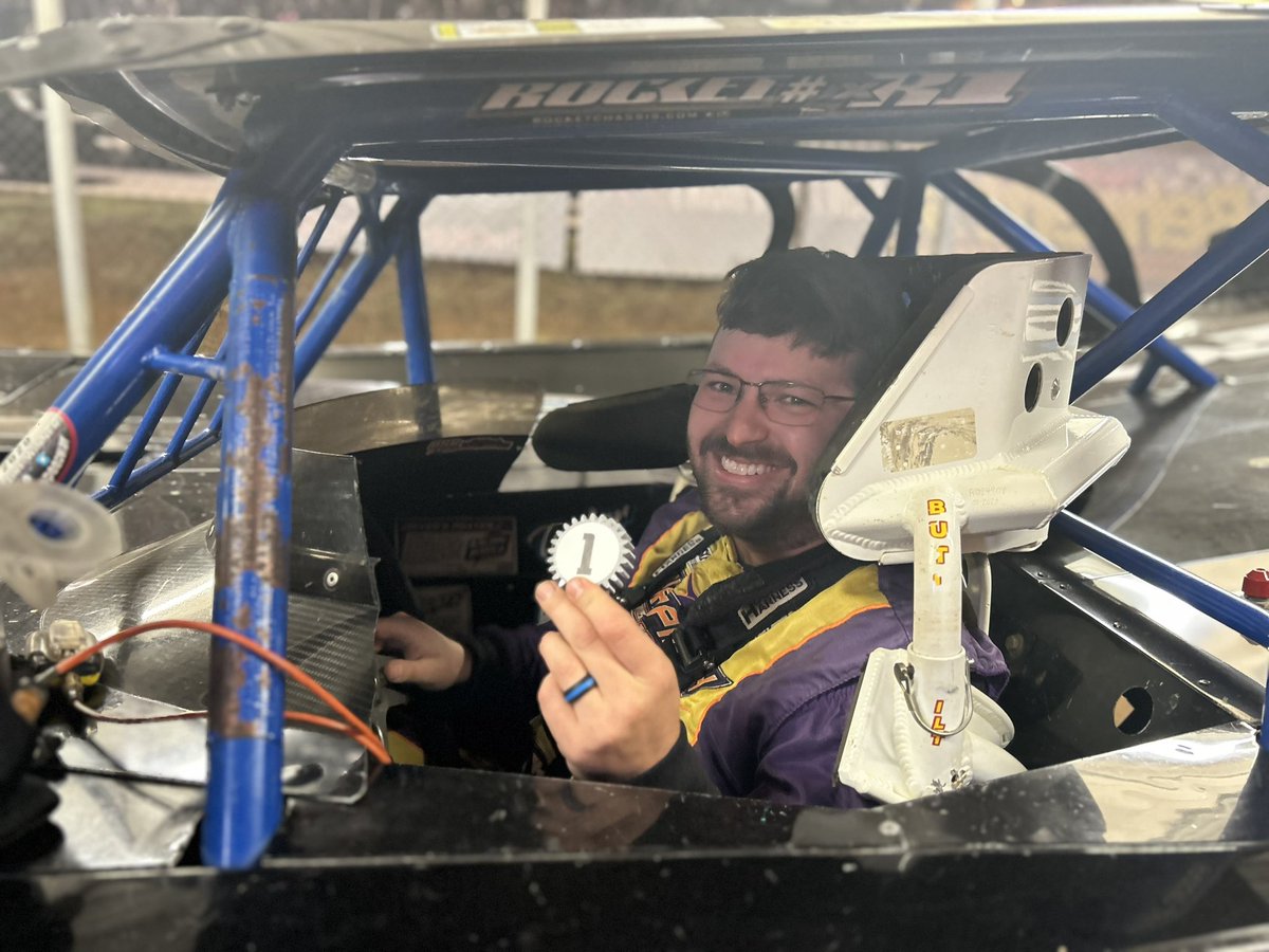 Dalton Cook pulls the No. 1️⃣ in the Jerico Performance Transmissions and Products Redraw — he’s on the pole for the Southern Showcase finale at @Swainsbororace!☝️