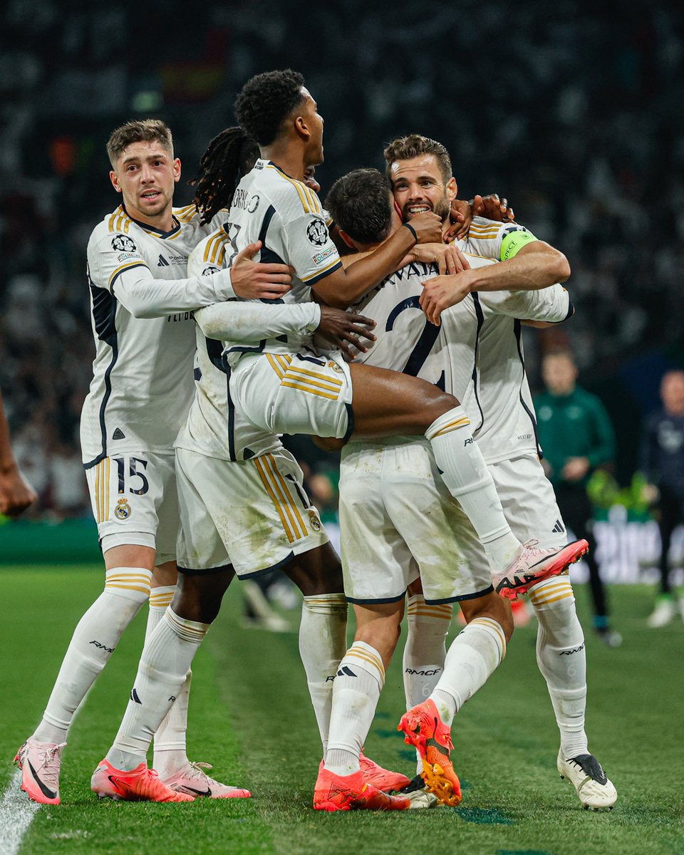 realmadrid's tweet photo. 📺 ¡El RESUMEN de la final ya disponible, GRATIS, en #RMPlay!
🔗 https://t.co/EJh9I0BQ2J
#CHAMP15NS https://t.co/iOrFTGqRaw