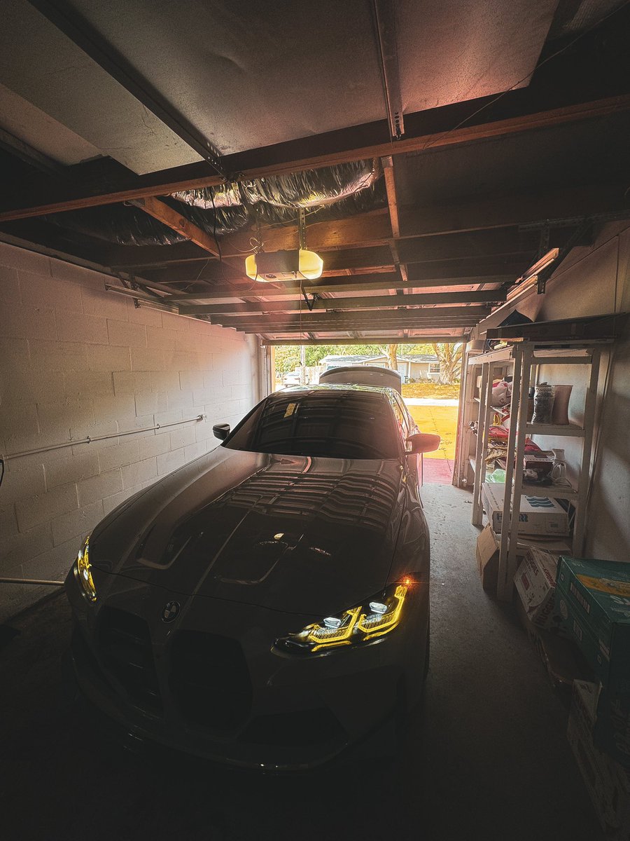 NADESBURNER tweet media