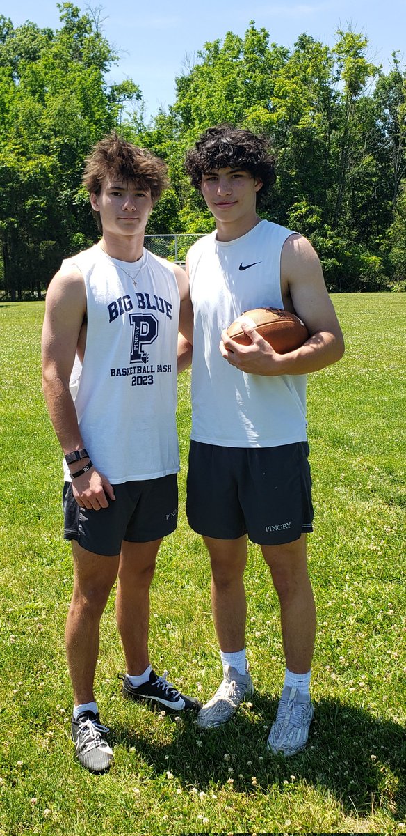 Expect big things for the Moye boys connection this fall for Pingry football. WR Jack and QB Ryan are going to put up the points. <a href="/jackmoye13/">Jack Moye</a> <a href="/Big_Blue_FB/">Pingry Big Blue Football</a> <a href="/RyanMoye7/">Ryan Moye</a>