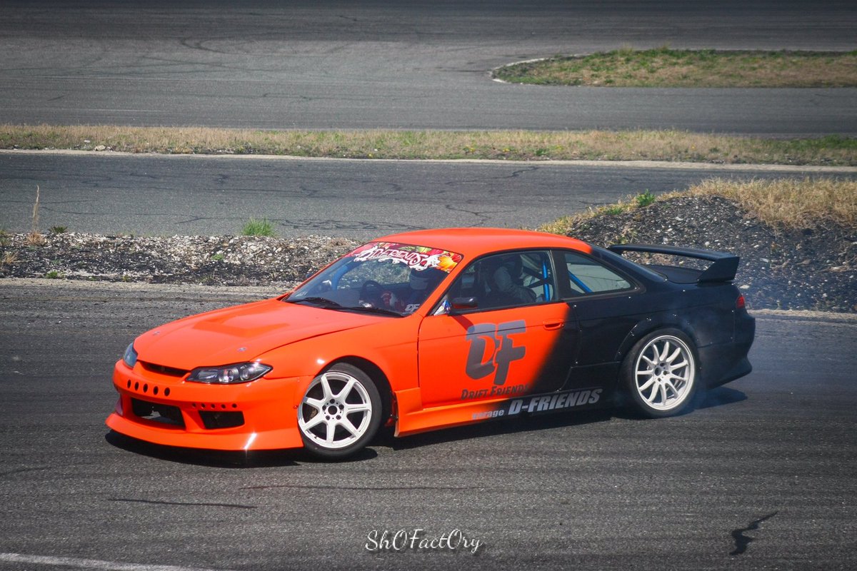shofactory's tweet photo. #thrashracing
#THRASHRACINGBIRTHDAY走行会
#備北サーキット
#シルビア https://t.co/lNgEnotepF