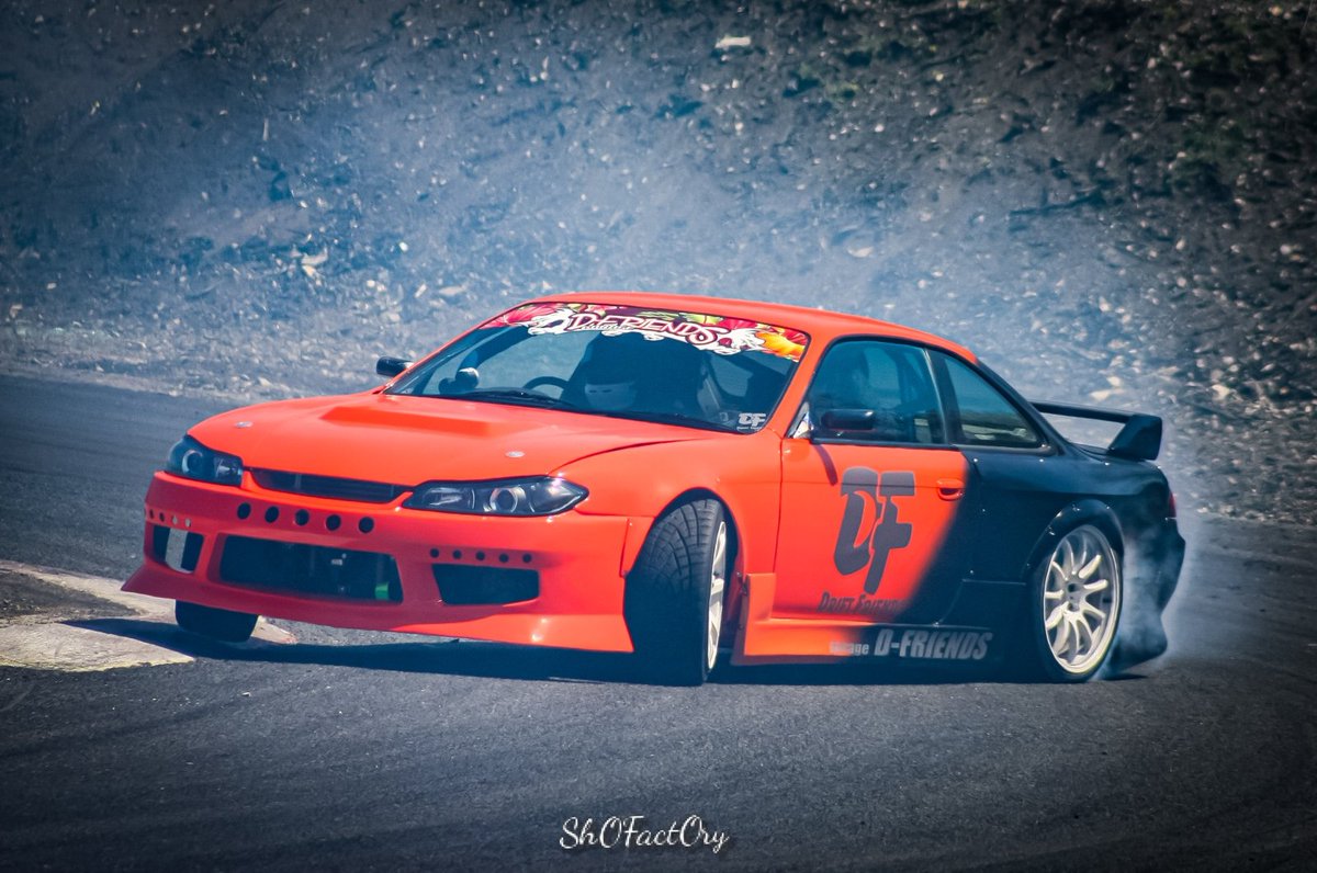 shofactory's tweet photo. #thrashracing
#THRASHRACINGBIRTHDAY走行会
#備北サーキット
#シルビア https://t.co/lNgEnotepF