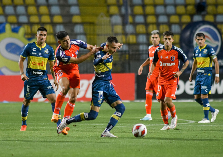PrensaFutbol's tweet photo. Partido único #Xperto: Universidad de Chile busca volver al triunfo en su visita ante Everton.
https://t.co/kd5pJsjPGl https://t.co/EPmduwatqO