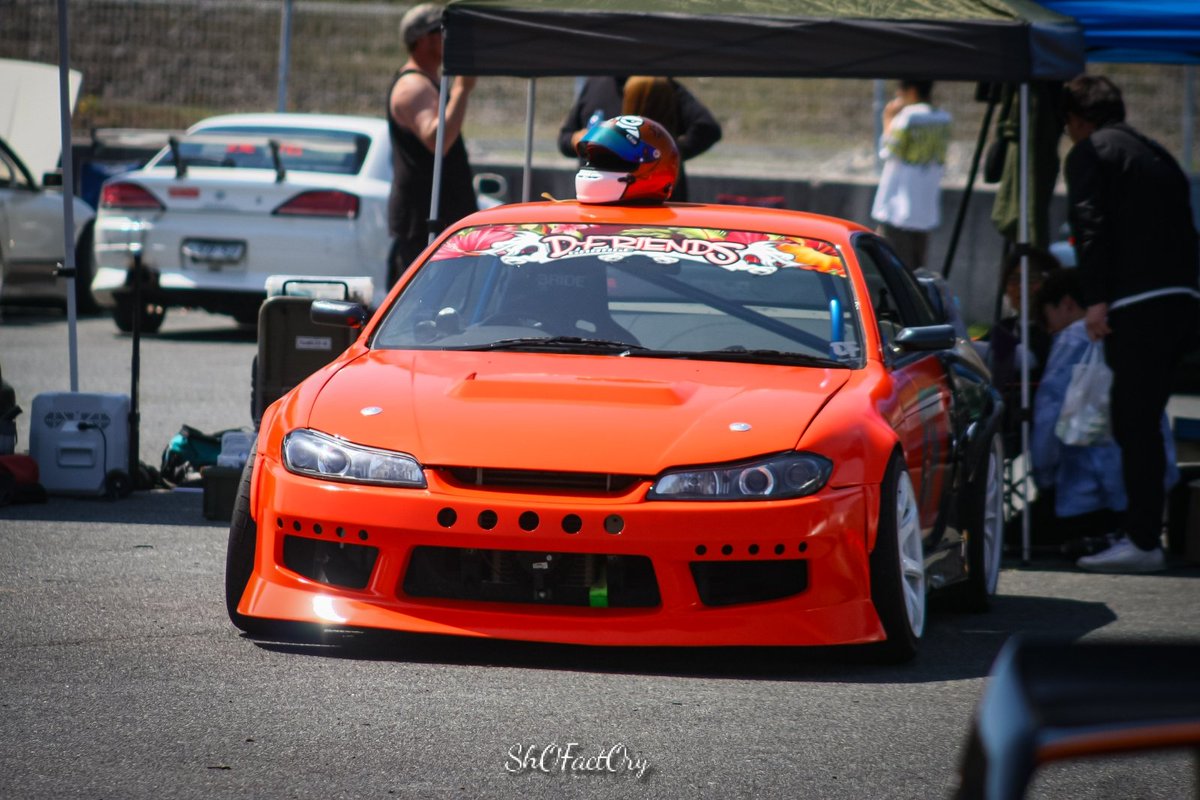 shofactory's tweet photo. #thrashracing
#THRASHRACINGBIRTHDAY走行会
#備北サーキット
#シルビア https://t.co/lNgEnotepF